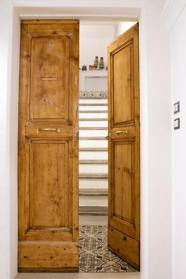 Palazzo Donnamaria Lejlighed Manfredonia Eksteriør billede